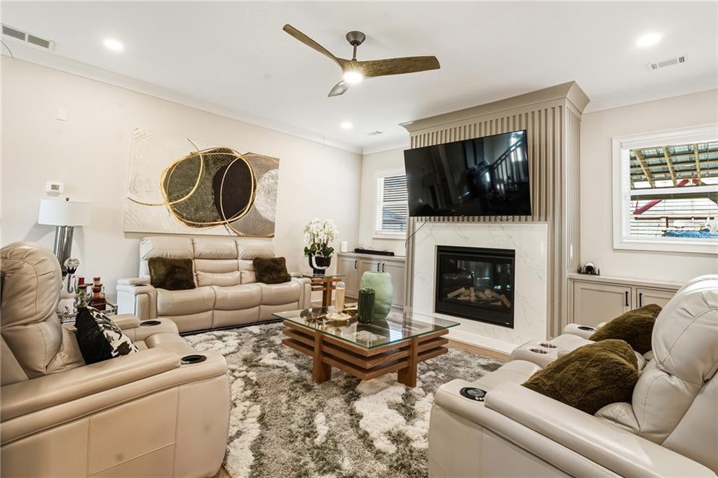 2143 Old Dallas Road Southwest Marietta, GA 30064 - Photo 9 of 43