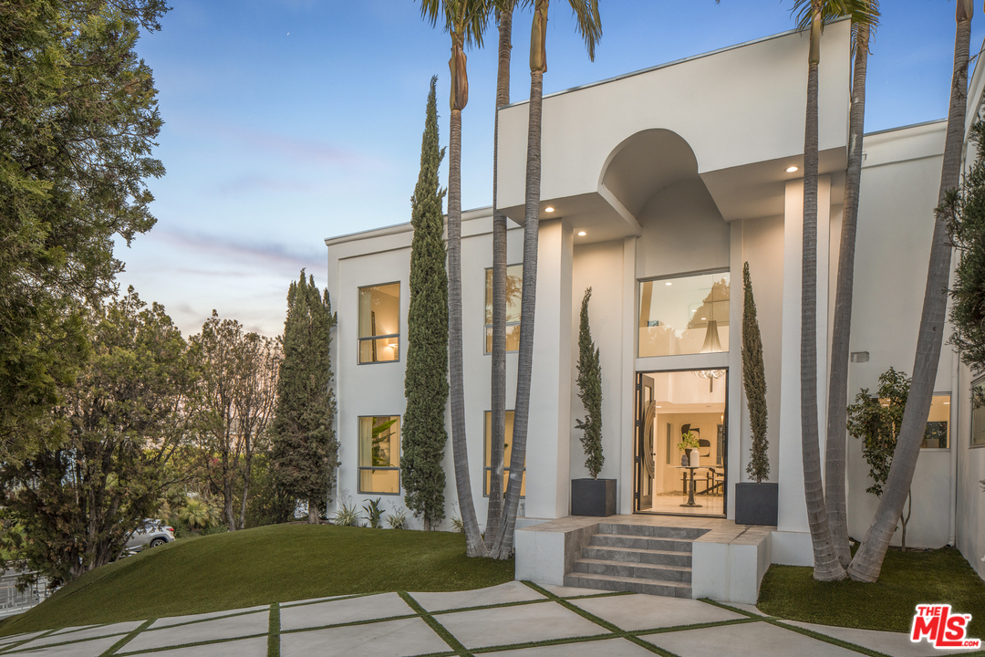 2389 Hercules Drive Los Angeles, CA 90046 - Photo 1 of 41