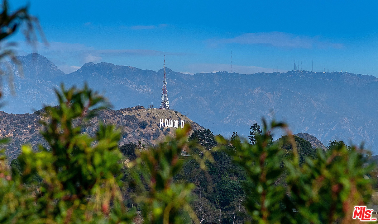 2389 Hercules Drive Los Angeles, CA 90046 - Photo 33 of 41