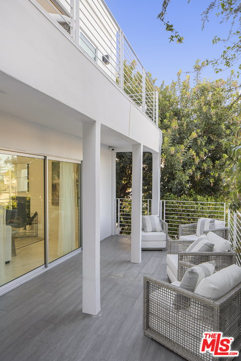 2389 Hercules Drive Los Angeles, CA 90046 - Photo 38 of 41