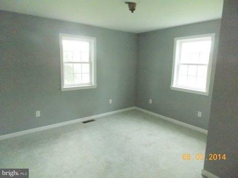 1976 Mill Road Elizabethtown, PA 17022 - Photo 4 of 6 Gallery Image 4
