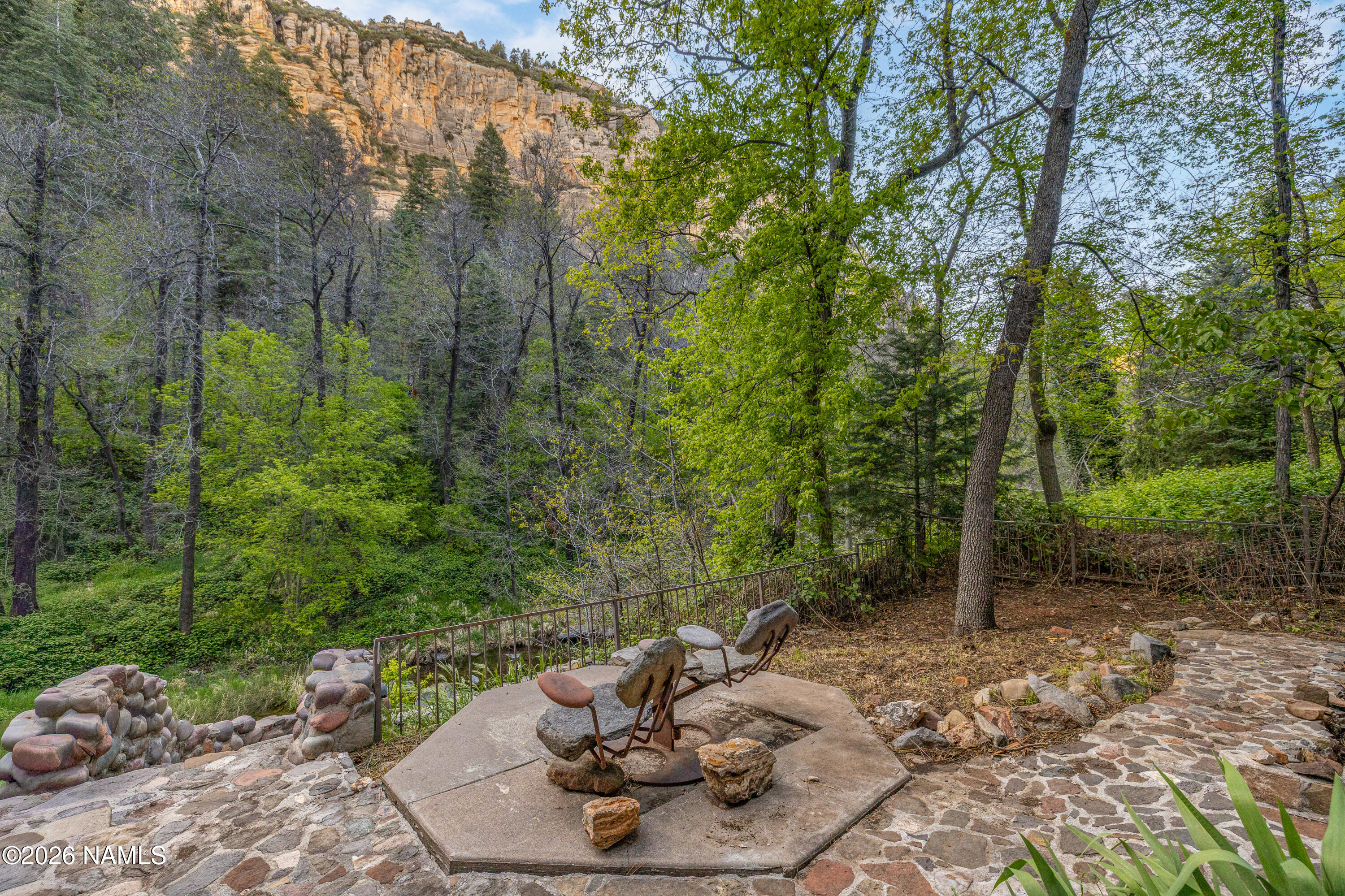 9607 North State Rte 89A Sedona, AZ 86336 - Photo 5 of 39 Stone Bench