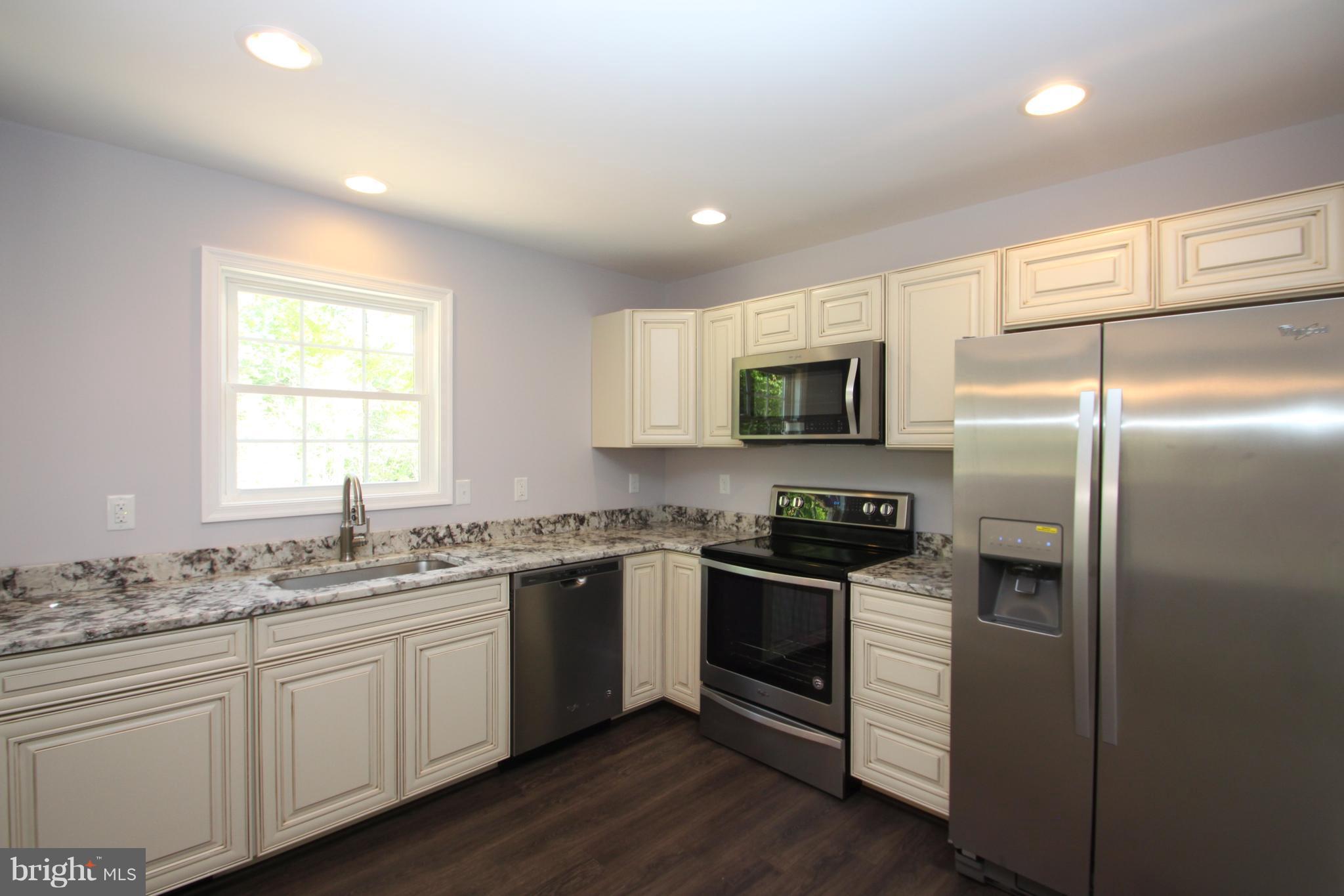 7433 Rachaels Way Culpeper, VA 22701 - Photo 7 of 19 Kitchen