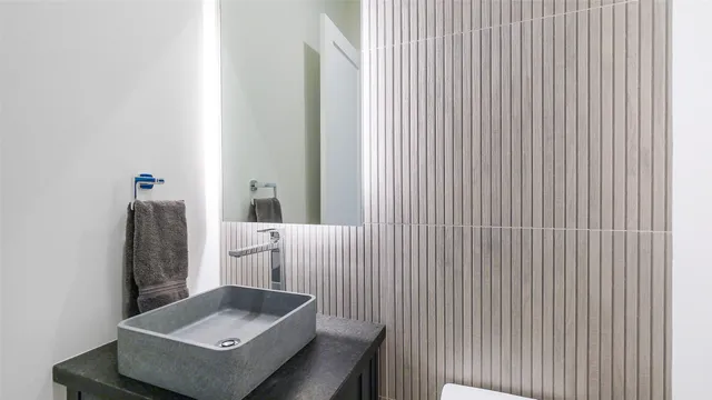 $1,450,000 | 1410 Indiana Street, Houston, TX 77006