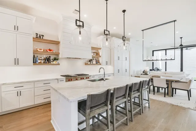 $1,450,000 | 1410 Indiana Street, Houston, TX 77006