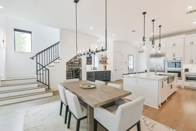 $1,450,000 | 1410 Indiana Street, Houston, TX 77006