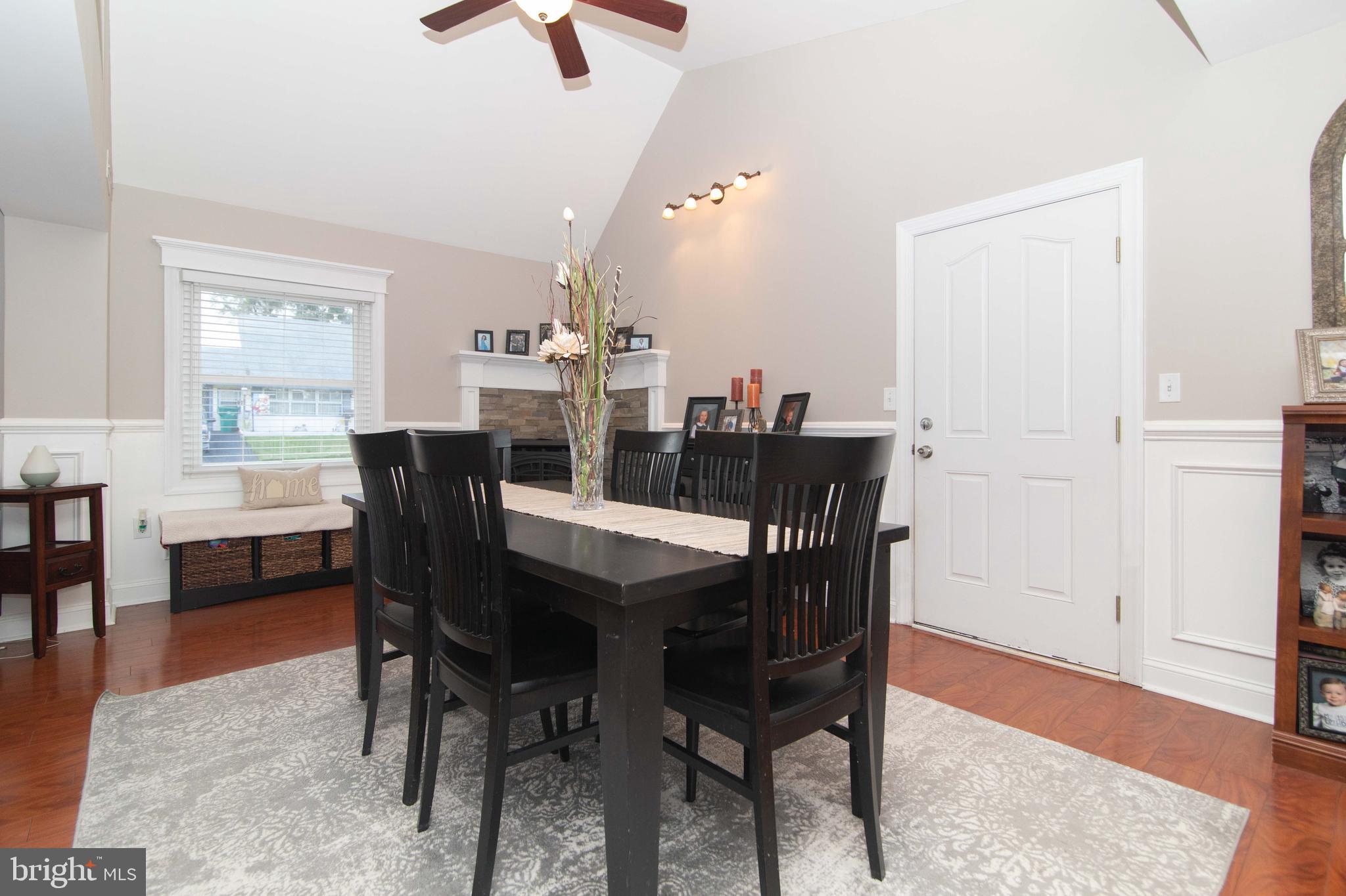 94 Indian Red Road Levittown, PA 19057 - Photo 17 of 42 Gallery Image 17