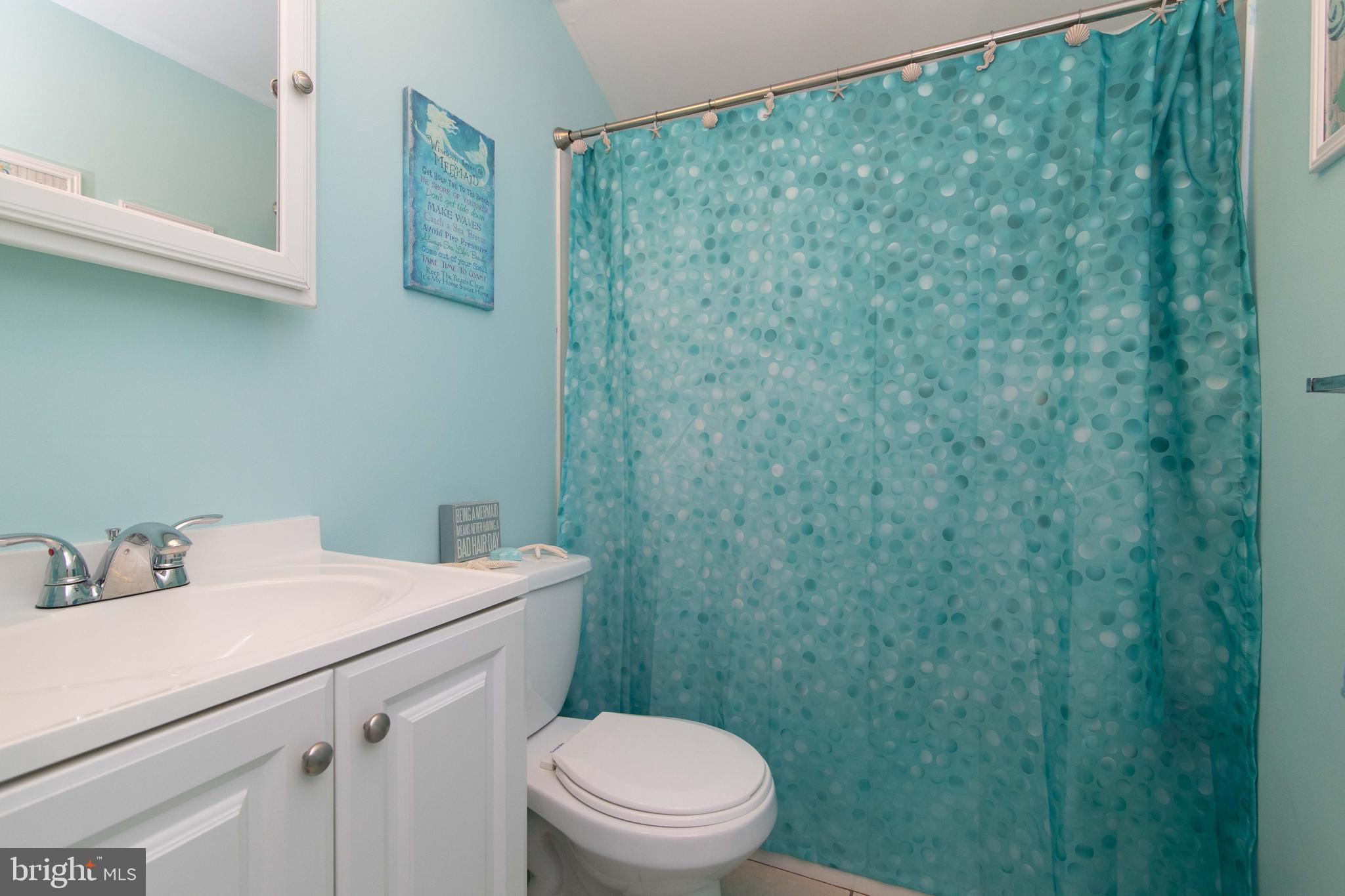 94 Indian Red Road Levittown, PA 19057 - Photo 30 of 42 Gallery Image 30