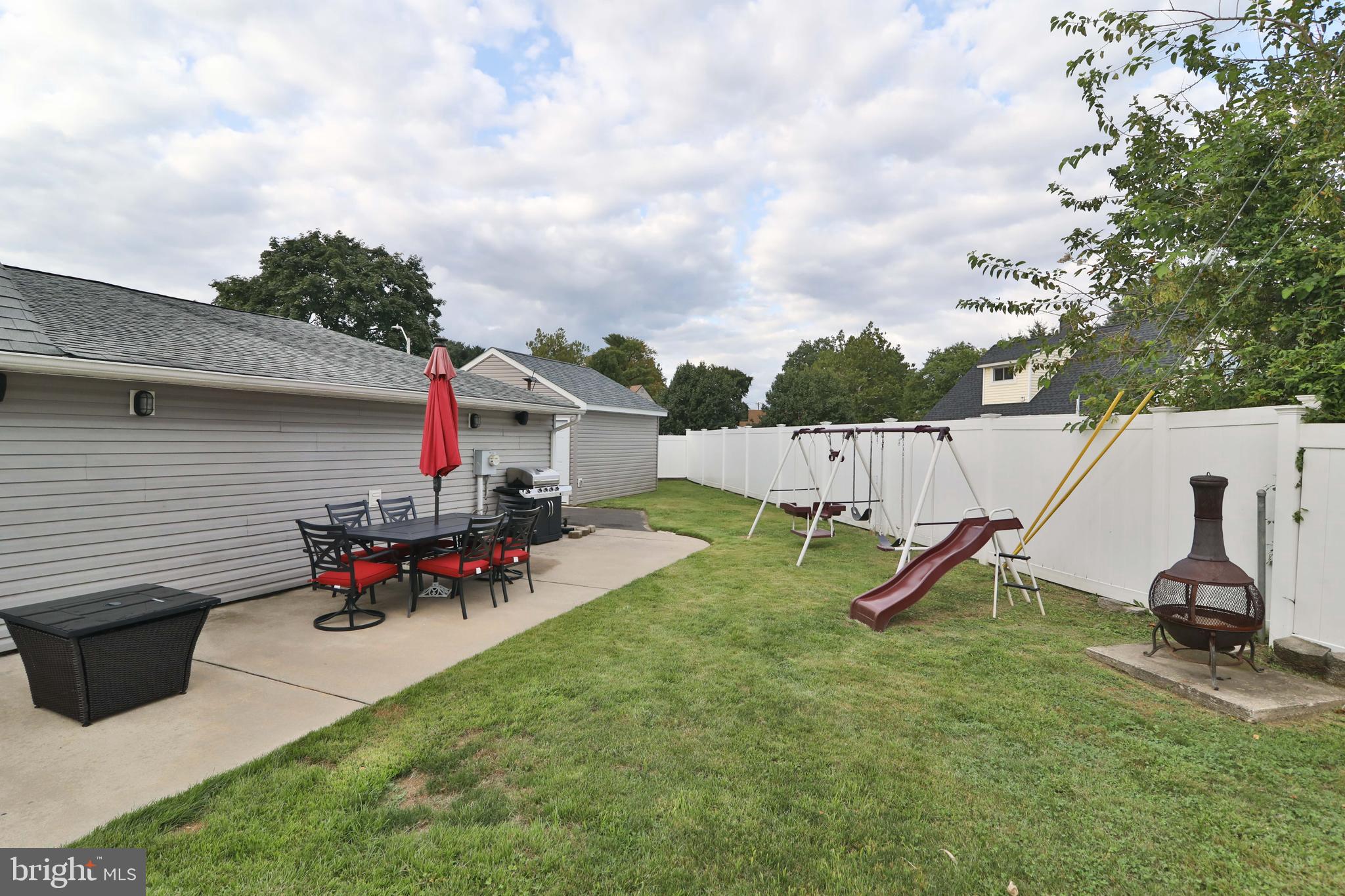 94 Indian Red Road Levittown, PA 19057 - Photo 35 of 42 Gallery Image 35