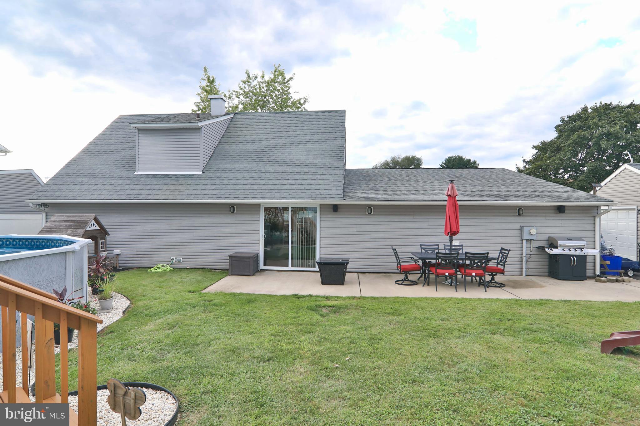 94 Indian Red Road Levittown, PA 19057 - Photo 42 of 42 Gallery Image 42