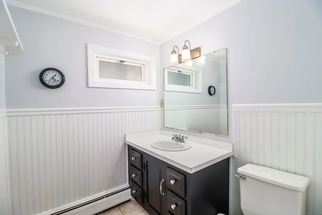 $689,000 | 21 Lillinonah Drive, Brookfield, CT 06804