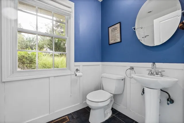 $1,450,000 | 204 Chestnut Street, Andover, MA 01810