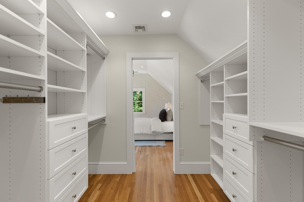 109 Grove Street Lexington, MA 02420 - Photo 26 of 35