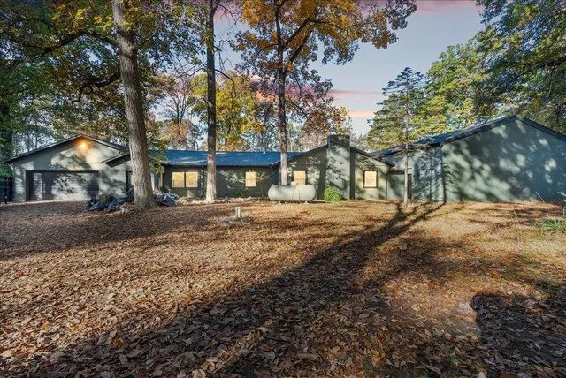 $700,000 | 5323 Ann Arbor Road, Jackson, MI 49201