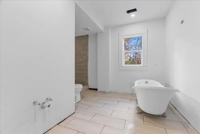 $700,000 | 5323 Ann Arbor Road, Jackson, MI 49201