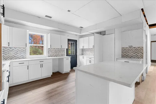 $700,000 | 5323 Ann Arbor Road, Jackson, MI 49201