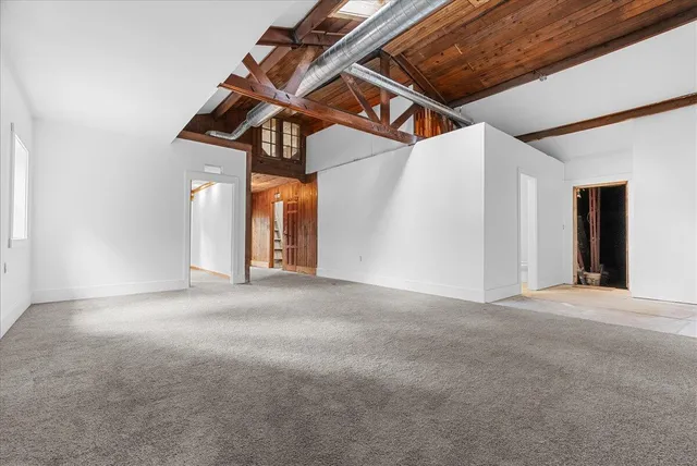 $700,000 | 5323 Ann Arbor Road, Jackson, MI 49201