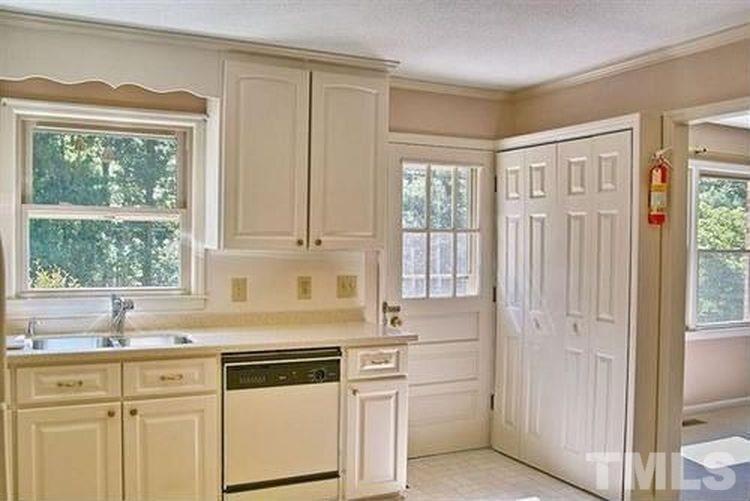 2614 Freemont Road Durham, NC 27705 - Photo 7 of 19 Gallery Image 7