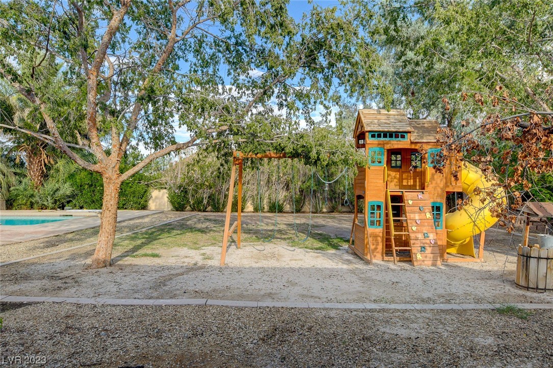 2275 Lincoln Road Las Vegas, NV 89115 - Photo 33 of 37