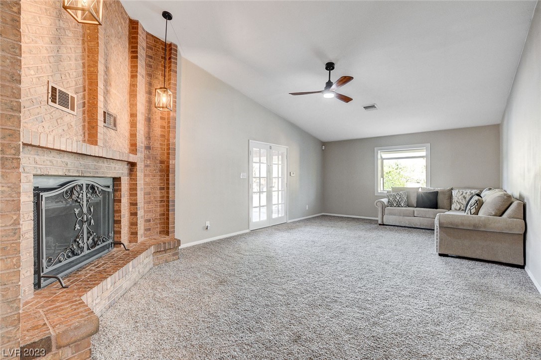 2275 Lincoln Road Las Vegas, NV 89115 - Photo 4 of 37