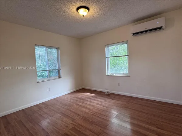 $1,700 | 520 Northeast 82nd Terrace, Unit 10, Miami, FL 33138