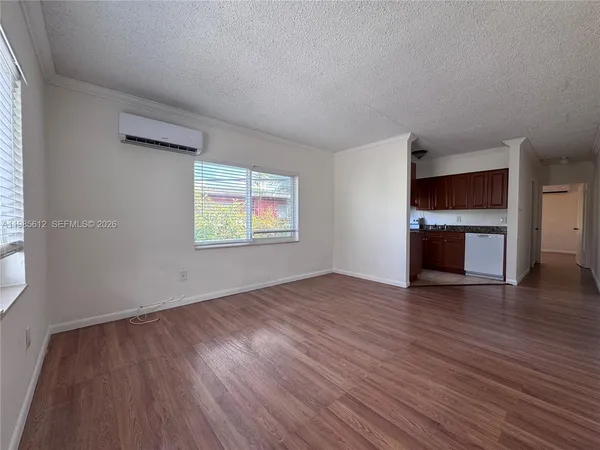 $1,700 | 520 Northeast 82nd Terrace, Unit 10, Miami, FL 33138