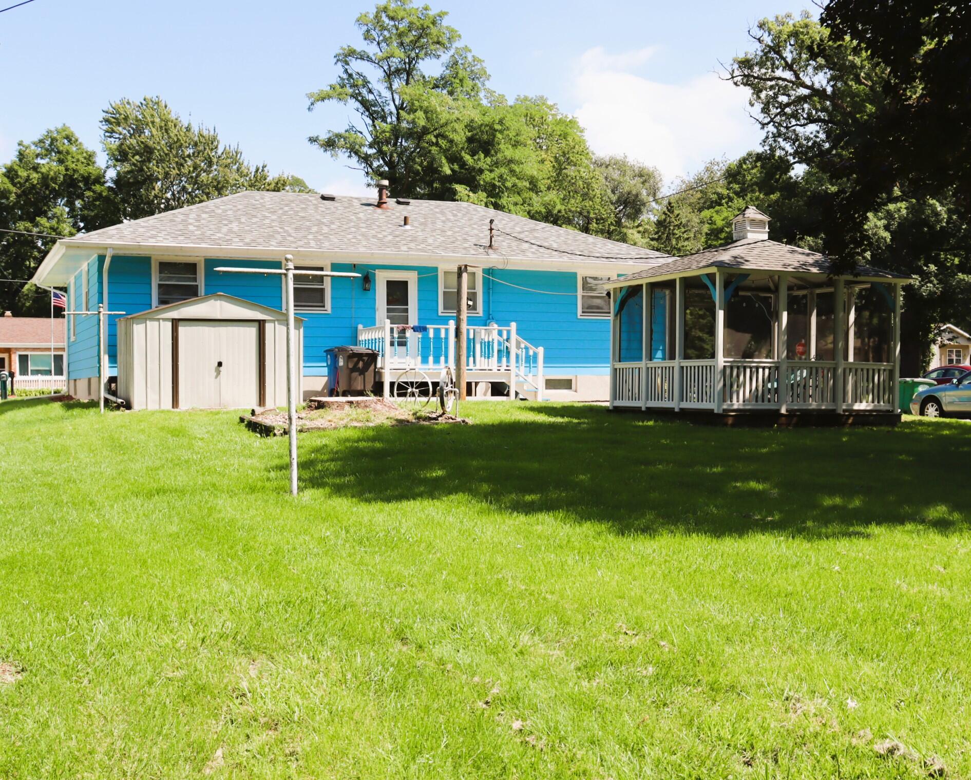 2698 County Line Road Lake Station, IN 46405 - Photo 19 of 22 a patio with sofas fire pit table and chairs