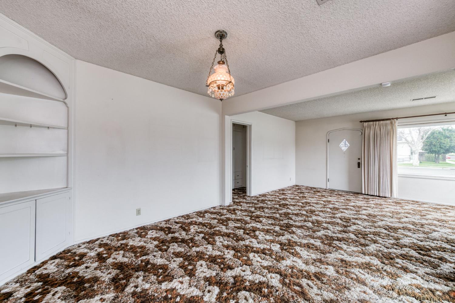 224 South J Street Madera, CA 93637 - Photo 14 of 38