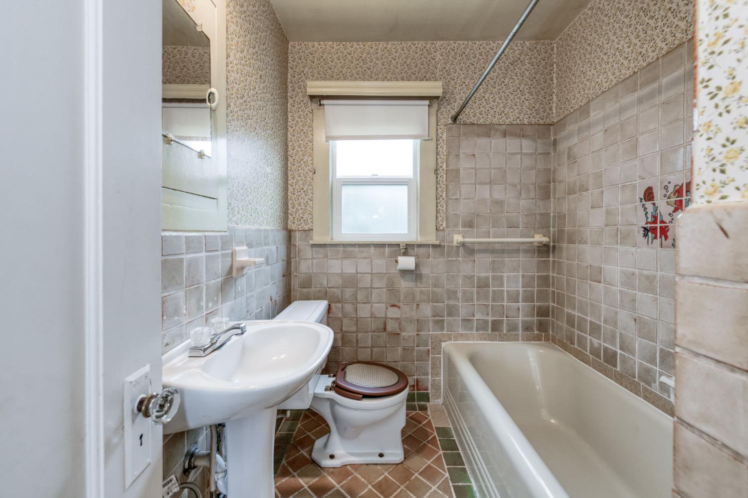 224 South J Street Madera, CA 93637 - Photo 24 of 38