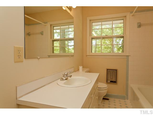 919 Torredge Road Durham, NC 27712 - Photo 11 of 25 Photo 11