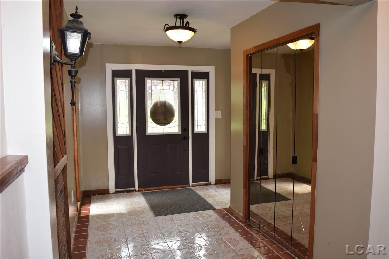 12145 Lawrence Road Brooklyn, MI 49230 - Photo 17 of 41 31380451-16.JPG