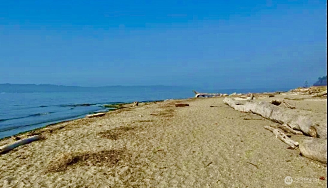 11902 Possession Lane Edmonds, WA 98026 - Photo 4 of 4