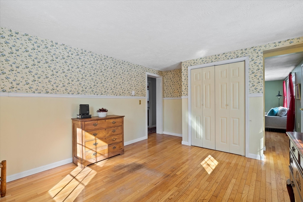 35 Bushnell Road Sturbridge, MA 01566 - Photo 14 of 40 Gallery Image 14