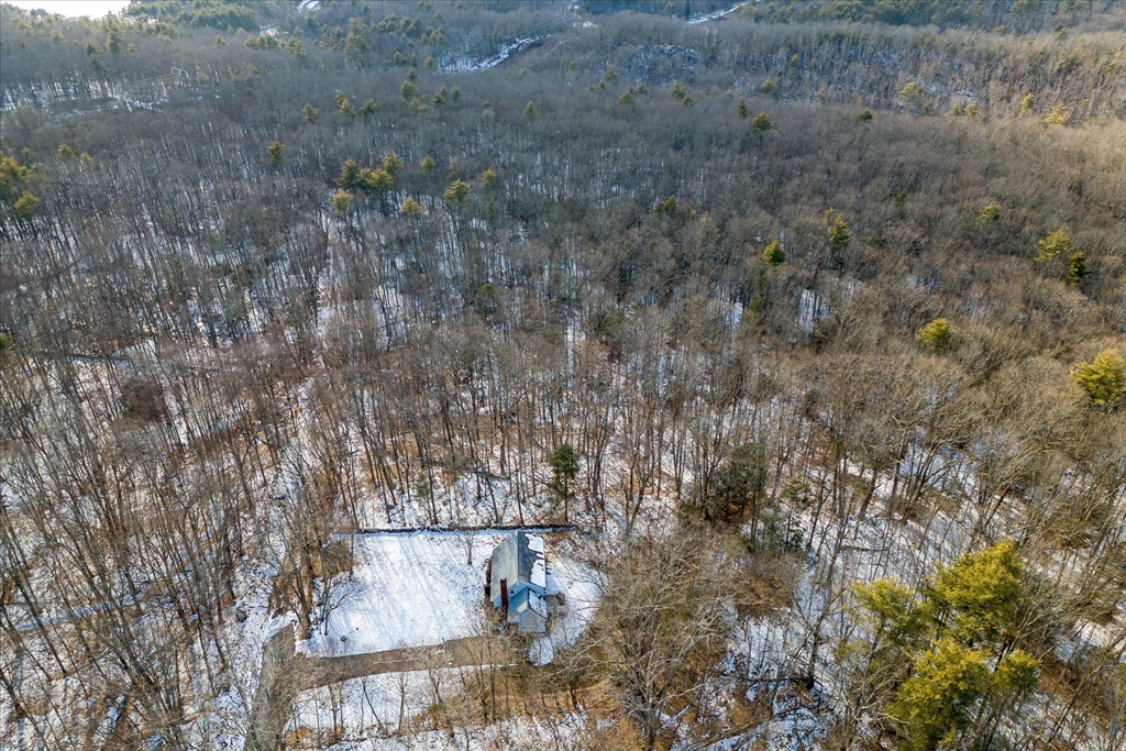 35 Bushnell Road Sturbridge, MA 01566 - Photo 34 of 40 Gallery Image 34