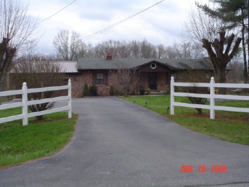 200 Creston Road Crossville, TN 38571 - Photo 1 of 1 Primary Photo