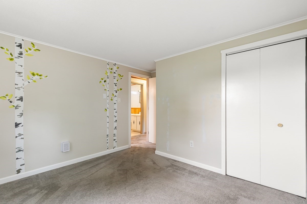 99 Swansom Road Swansea, MA 02777 - Photo 22 of 42