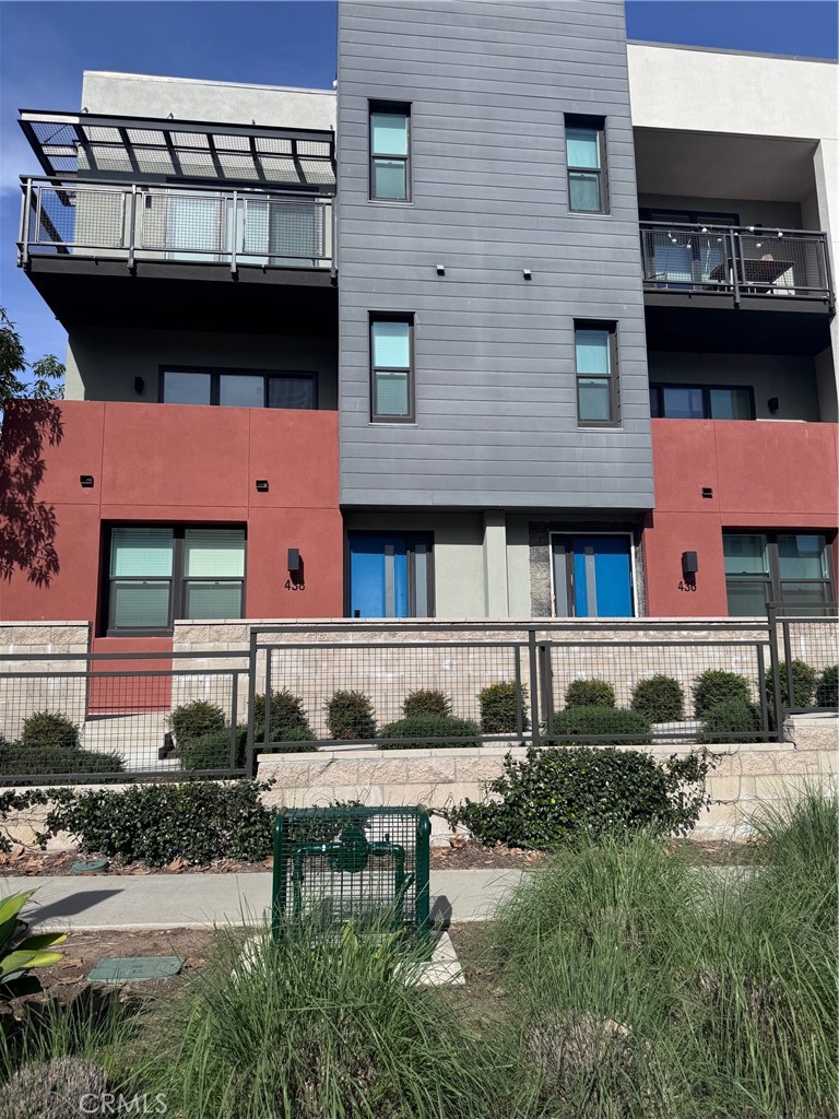 438 Hudson Street Brea, CA 92821 - Photo 1 of 29 a front view of a building with balcony
