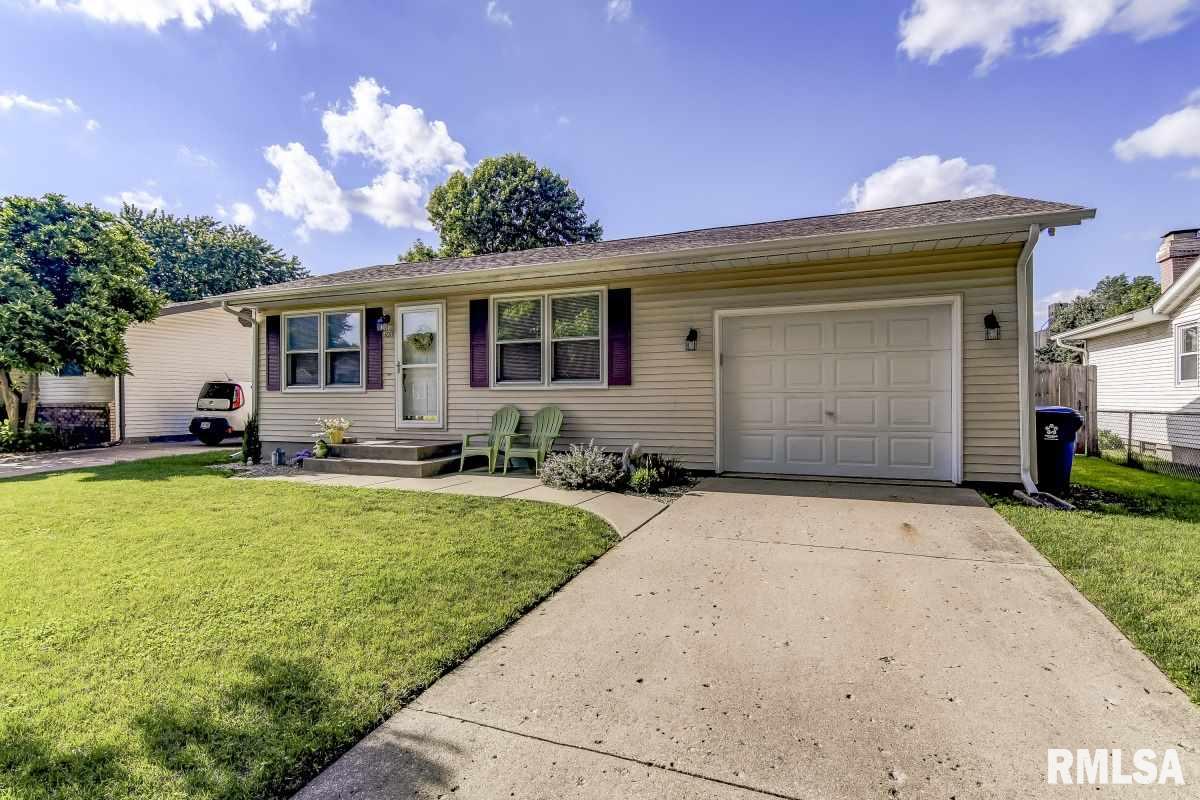 3017 Selkirk Road Springfield, IL 62702 - Photo 1 of 31