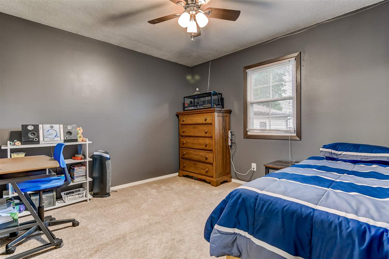3017 Selkirk Road Springfield, IL 62702 - Photo 18 of 31