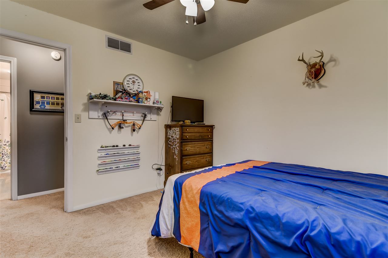 3017 Selkirk Road Springfield, IL 62702 - Photo 20 of 31