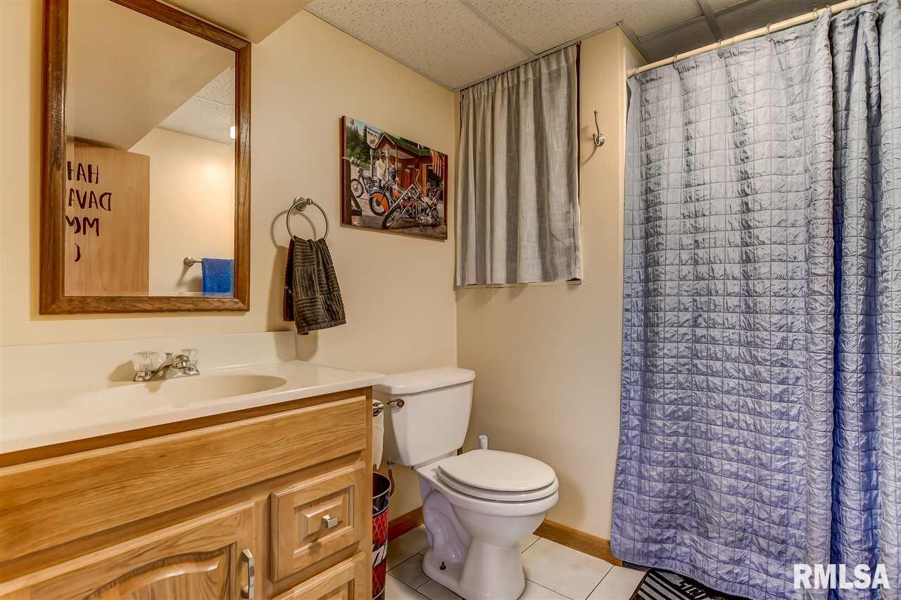 3017 Selkirk Road Springfield, IL 62702 - Photo 29 of 31