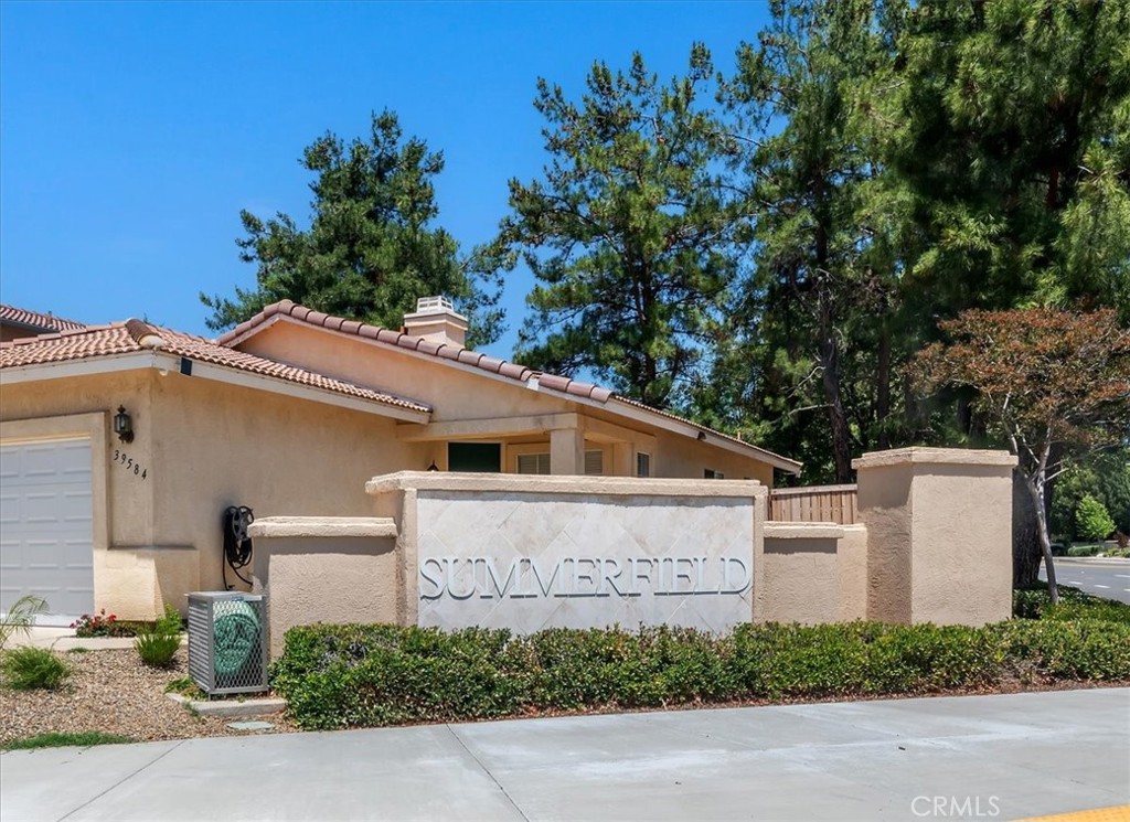 39557 Warbler Drive Temecula, CA 92591 - Photo 26 of 30 Summerfield Community off of Nichols & Winchester. Grocery shopping, dining, gym, Temecula Promenade off Winchester!