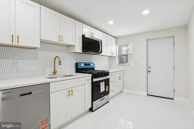 $199,000 | 1108 West 3rd Street, Wilmington, DE 19805