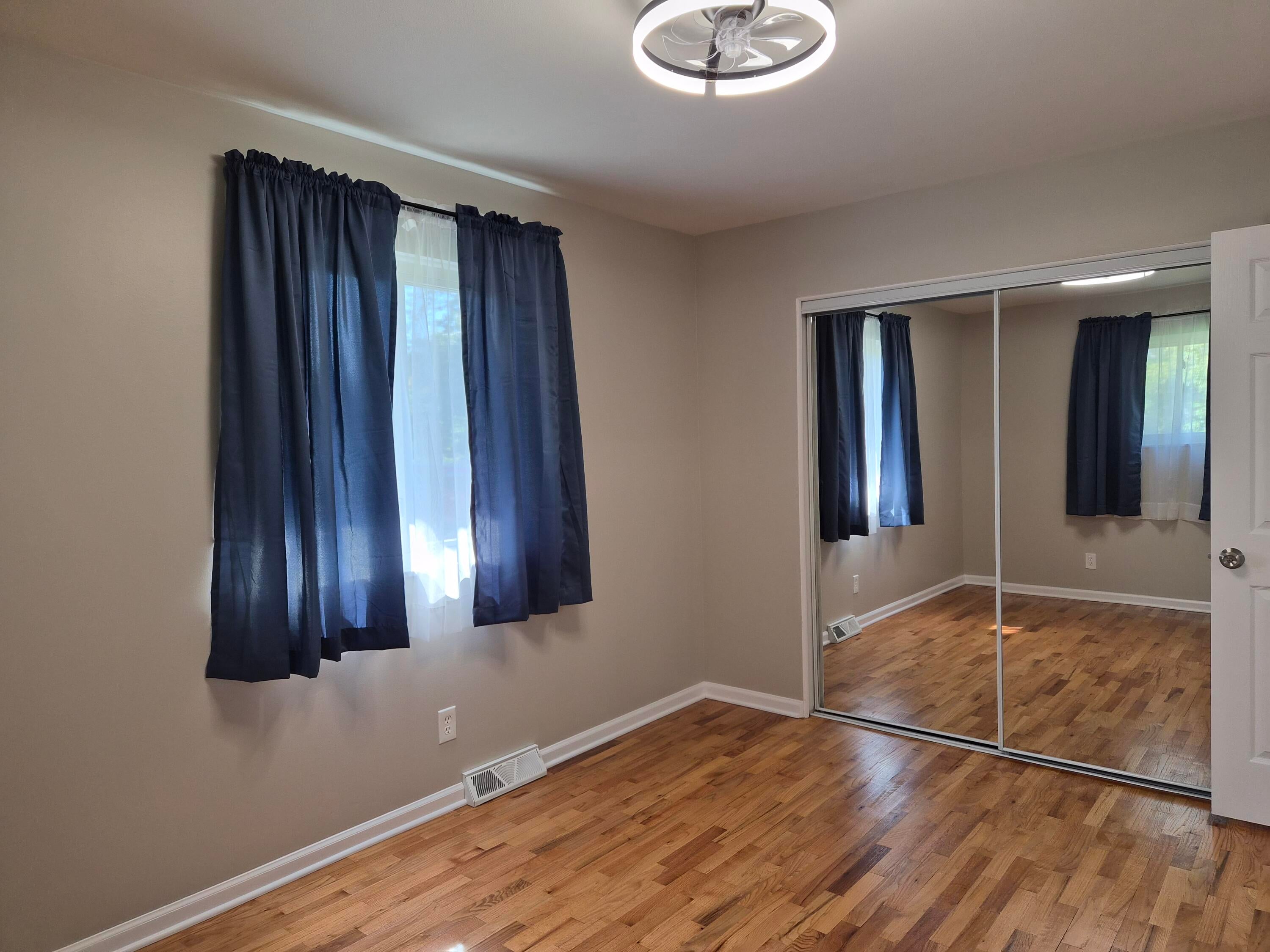 2299 Lavelle Road Flint, MI 48504 - Photo 45 of 77 32340