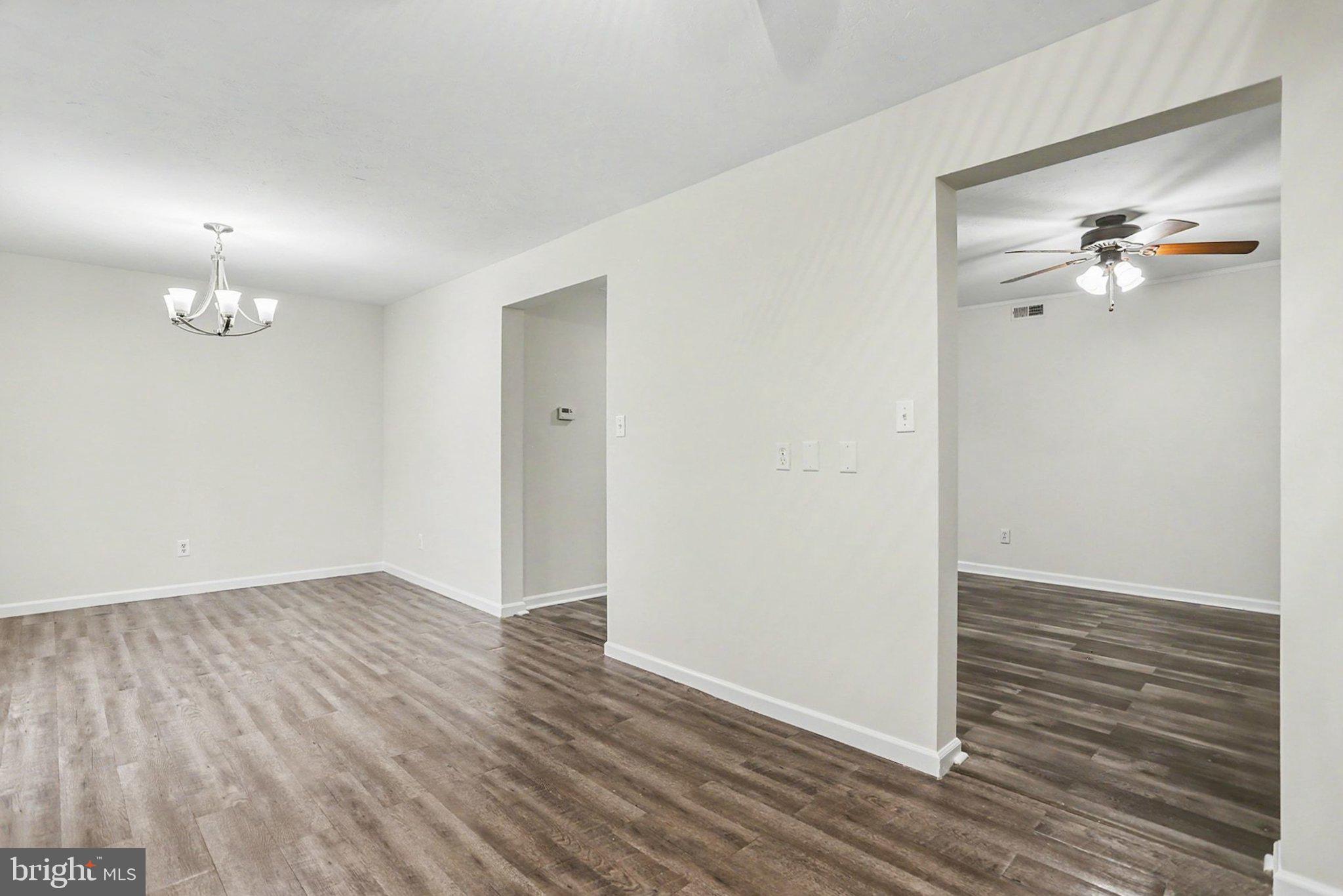 436 Springbrook Court, Unit E1 Hanover, PA 17331 - Photo 21 of 36 Dining Area