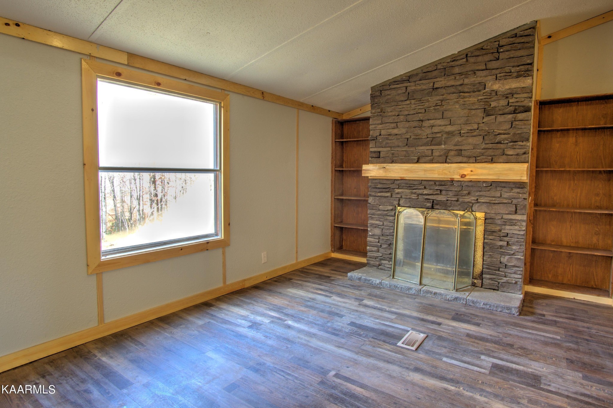 216 Joe Barnett Road Jamestown, TN 38556 - Photo 25 of 43 Gallery Image 25