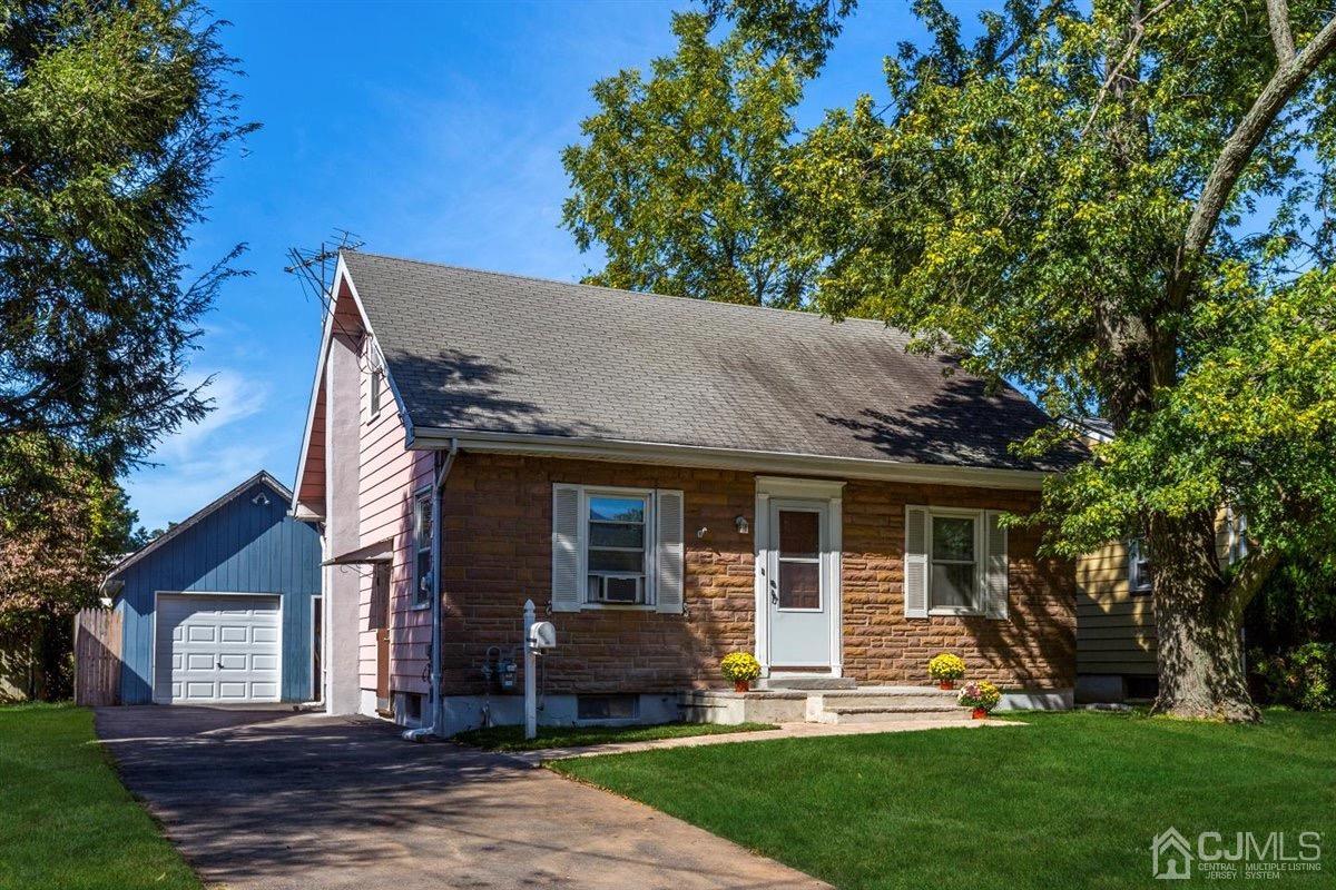 284 Old Post Road Edison, NJ 08817 - Photo 3 of 27 front view of a house with a yard