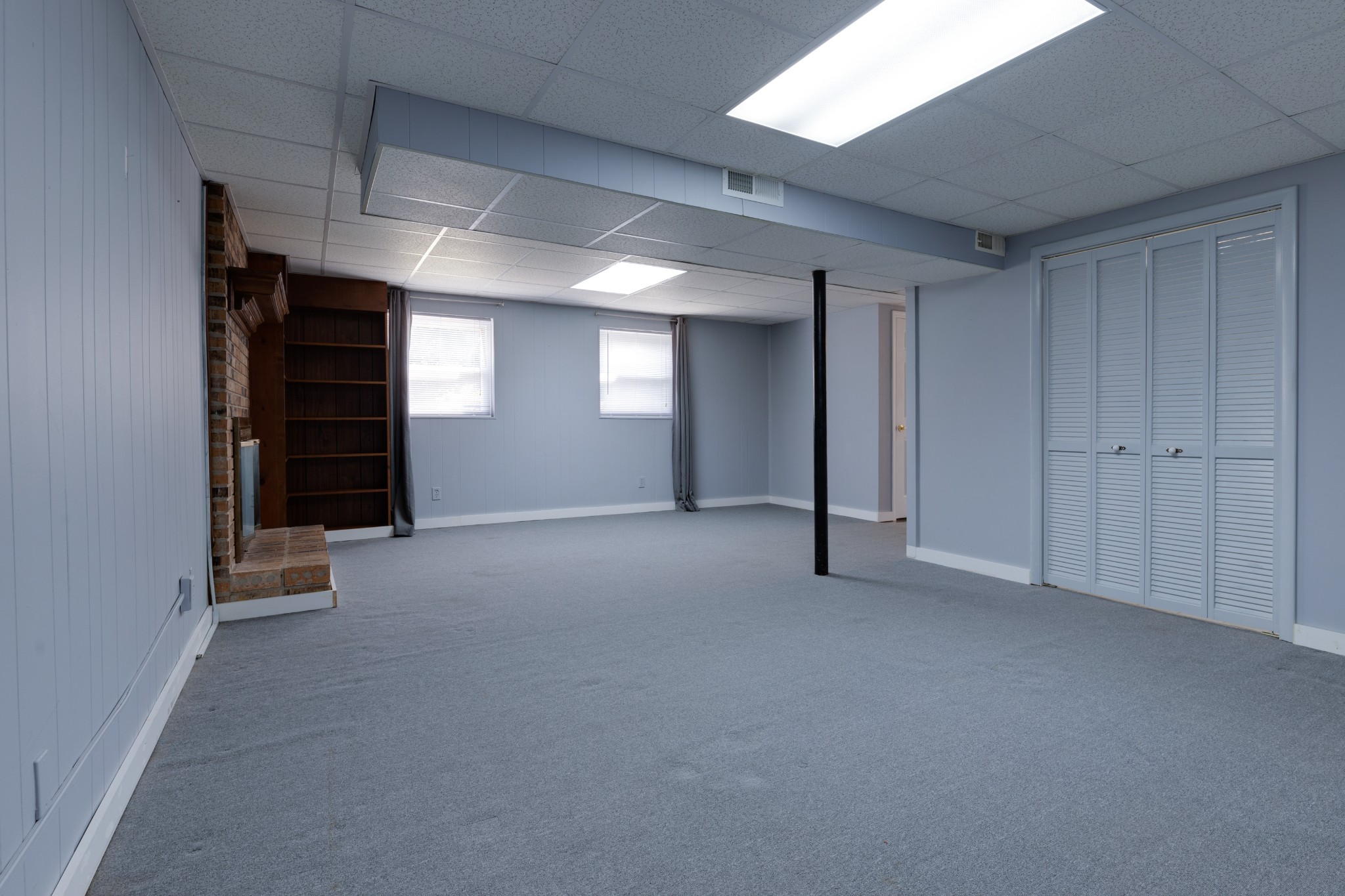 508 Ridgemont Drive Dickson, TN 37055 - Photo 37 of 44 an empty room with a closet and cabinet