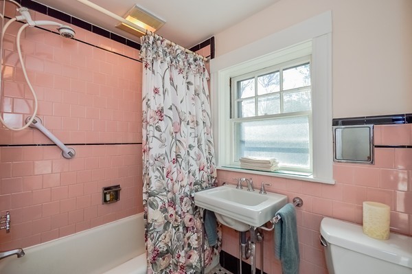 7 Rustic Road Boston, MA 02132 - Photo 23 of 28 Gallery Image 23
