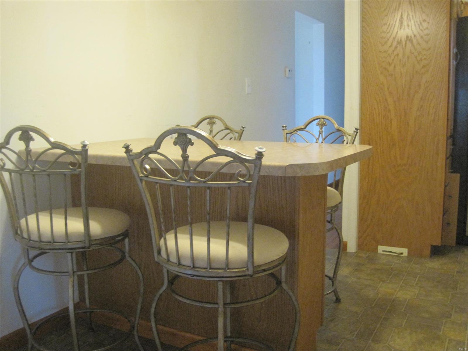 261 Summit Street Red Bud, IL 62278 - Photo 5 of 11 Gallery Image 5